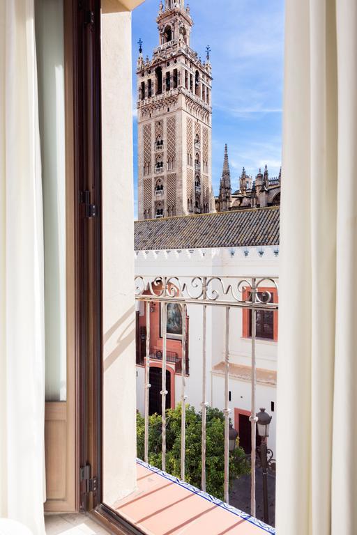 Puerta Catedral Apartments Séville Extérieur photo