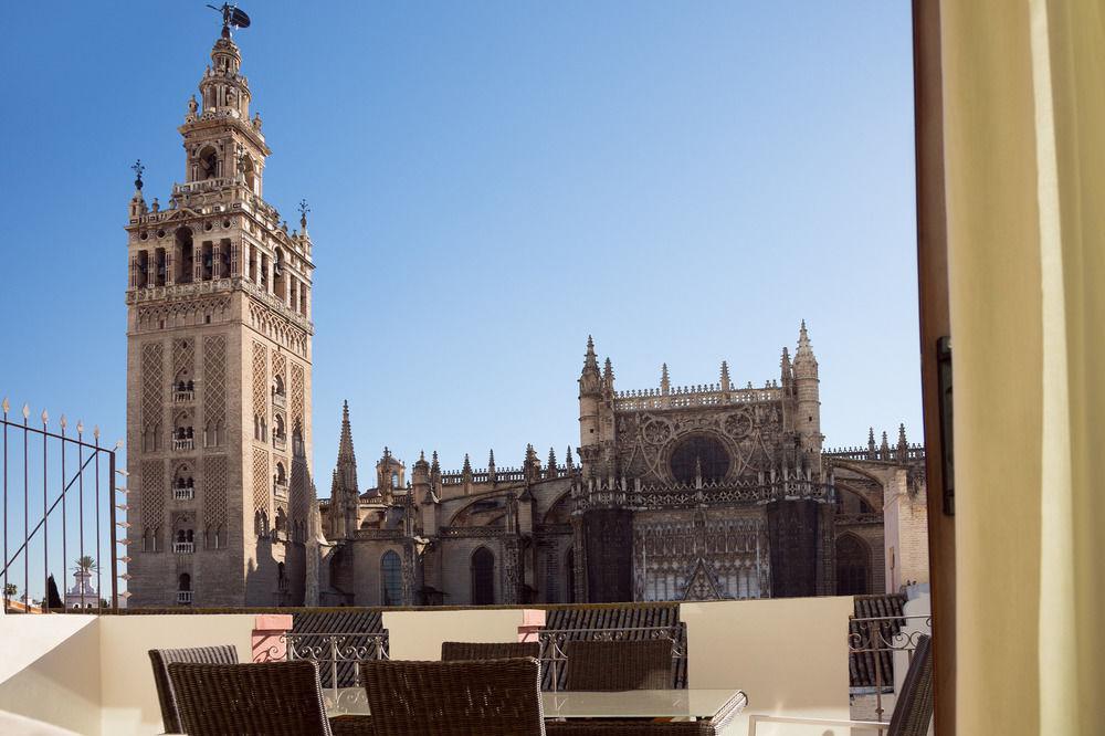 Puerta Catedral Apartments Séville Extérieur photo