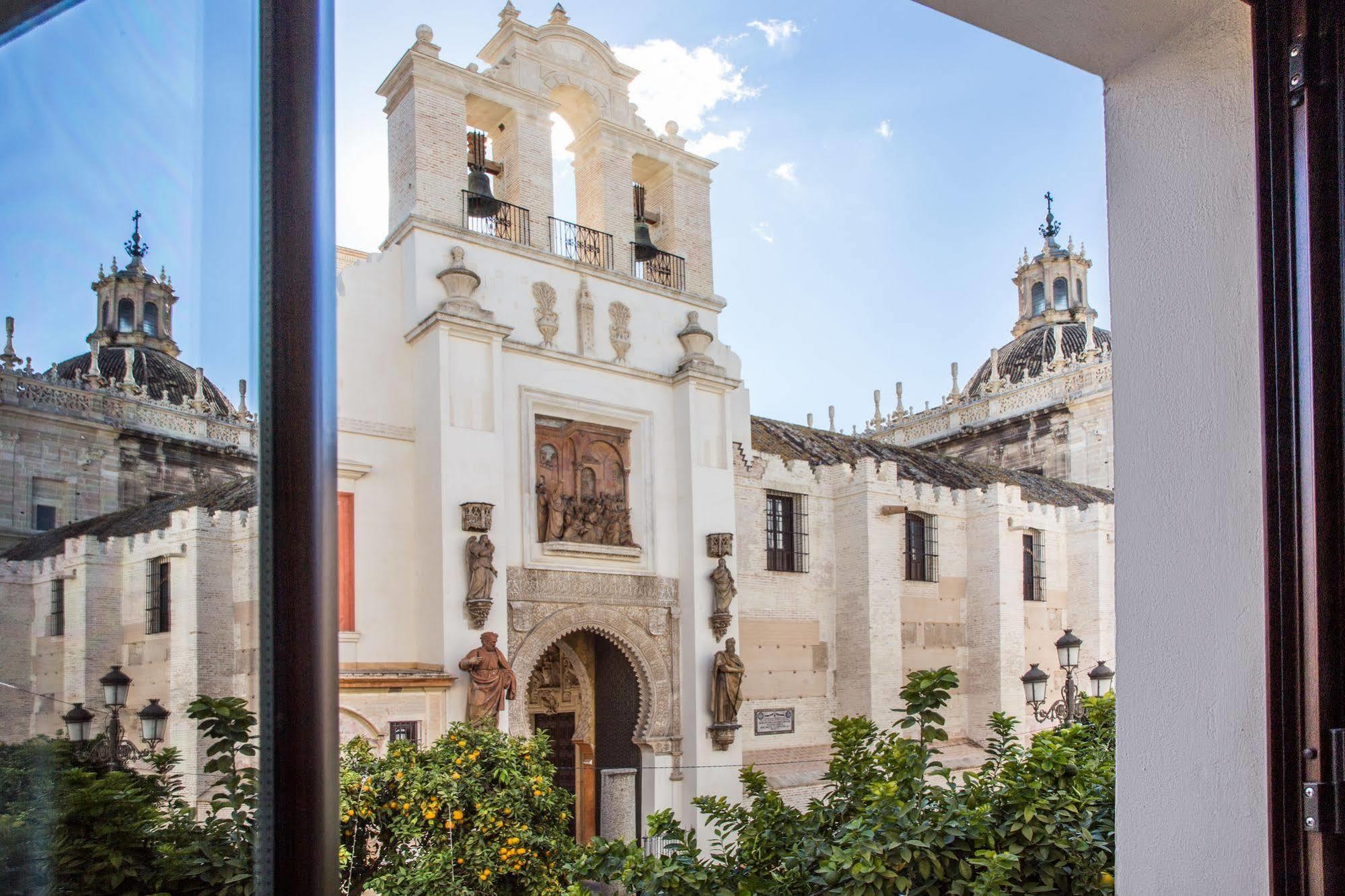 Puerta Catedral Apartments Séville Extérieur photo